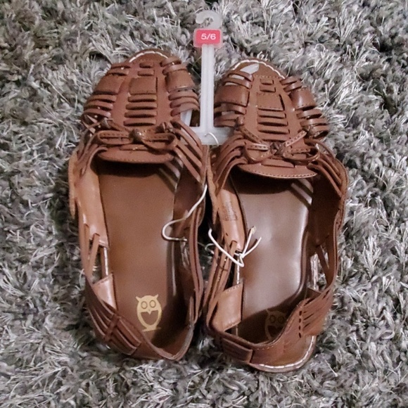 Huarache Sandal - Picture 2 of 3